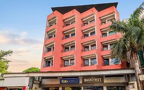Fabhotel Backstreet